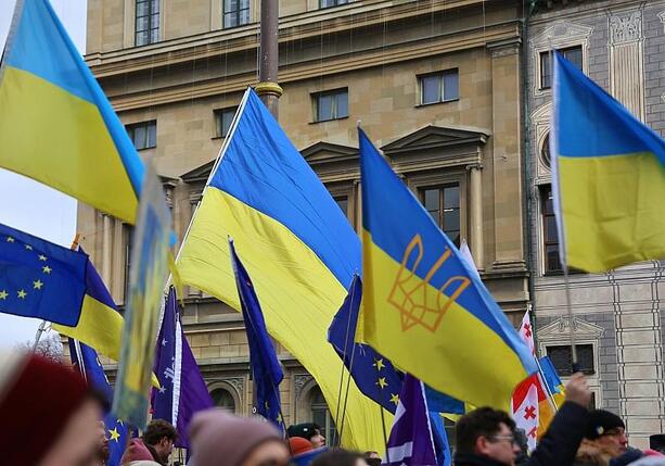 Bild vergrößern: Bundesregierung will Ukraine-Hilfen deutlich erhöhen