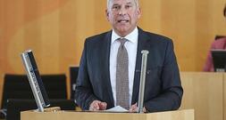 Hessens Innenminister verurteilt Anschlag auf Pkw von AfD-Politiker