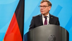 Wadephul vergleicht Situation in Syrien mit Deutschland nach dem Zweiten Weltkrieg