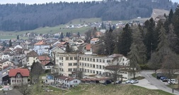 In zwei Teile zerteilter Toter in Frankreich: Frau in der Schweiz festgenommen