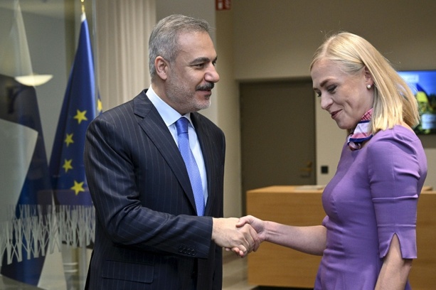 Bild vergrößern: Ankara bekräftigt Ziel der Teilname der Türkei an EU-Rüstungsprogramm Safe