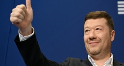 Rechtsextremist Tomio Okamura in Tschechien zum Parlamentspräsidenten gewählt