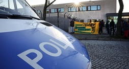 Oberlandesgericht Dresden: Prozess gegen mutmaßliche NSU-Unterstützerin begonnen