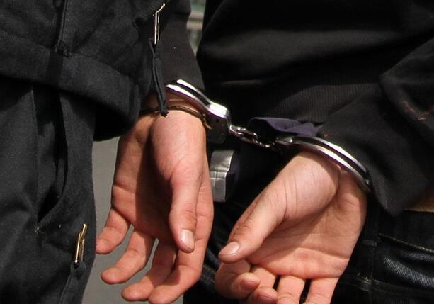 Bild vergrößern: Blutschmierereien in Hanau - 31-Jähriger festgenommen