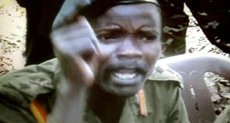 Haager Gericht bestätigt Anklagepunkte gegen ugandischen Milizenführer Joseph Kony