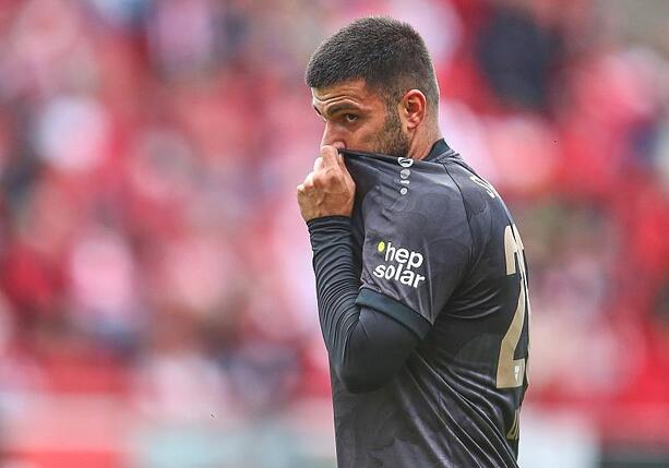 Bild vergrößern: Europa League: VfB Stuttgart gewinnt gegen Feyenoord Rotterdam