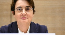 Pariser Louvre-Direktorin verspricht nach Diebstahl mehr Videokameras im Museum