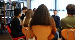 Französische Schüler fordern kürzere Schultage und weniger Hausaufgaben