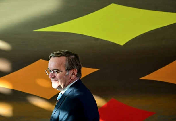 Bild vergrößern: Pistorius rechnet im Streit um künftigen Wehrdienst mit Einigung nächste Woche