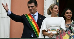 Christdemokrat Paz übernimmt Präsidentenamt in Bolivien - Beziehungen zu USA wieder aufgenommen
