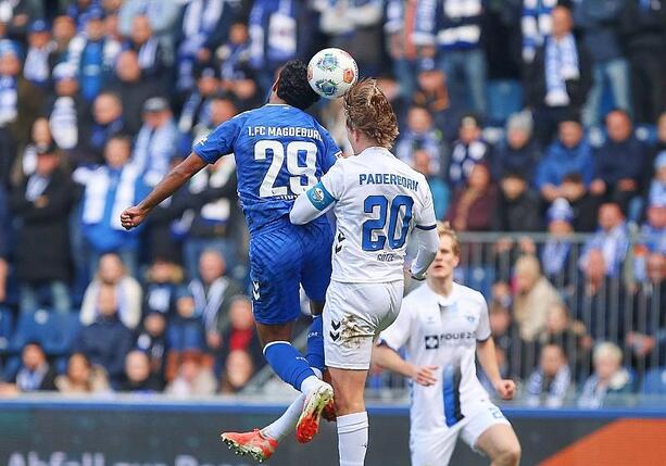 Bild vergrößern: 2. Liga: Tabellenführer Paderborn schlägt Schlusslicht Magdeburg