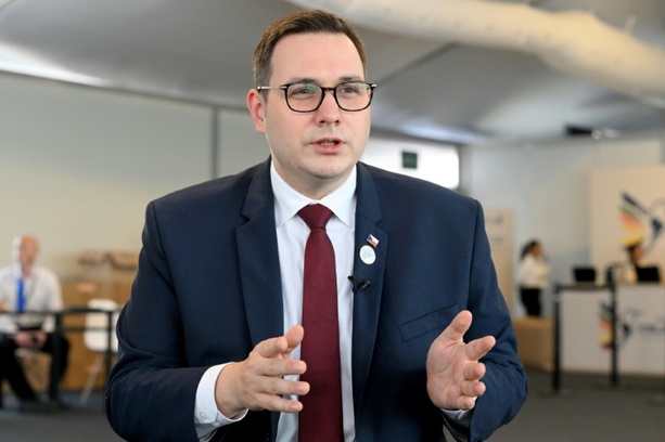 Bild vergrößern: Tschechiens Außenminister warnt vor Reduzierung der Ukraine-Hilfe unter neuer Regierung