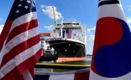 China setzt Hafengebühr für US-Schiffe aus