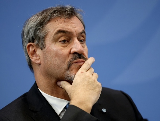 Bild vergrößern: Söder spricht von Gegentrend: Bayern mit schuldenfreien Haushalt