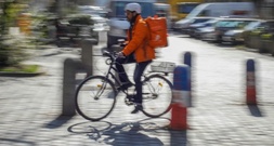 Kampf gegen Schwarzarbeit: Bundesregierung nimmt auch Lieferdienste ins Visier