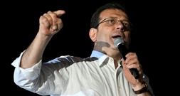 Erdogan-Rivale Imamoglu drohen nach Anklage hunderte Jahre Haft