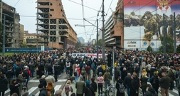 Hunderte demonstrieren in Belgrad gegen Bauprojekt von Trump-Schwiegersohn