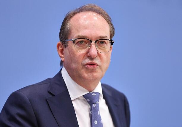 Bild vergrößern: AG Kritis warnt vor Dobrindts Cyberdome-Plänen