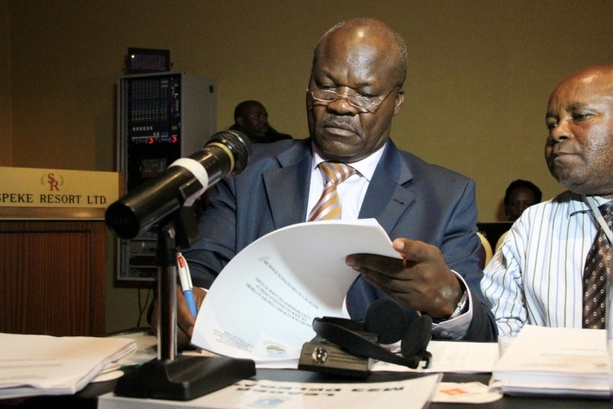 Bild vergrößern: Gräueltaten im Kongo: Ex-Rebellenchef steht in Paris vor Gericht