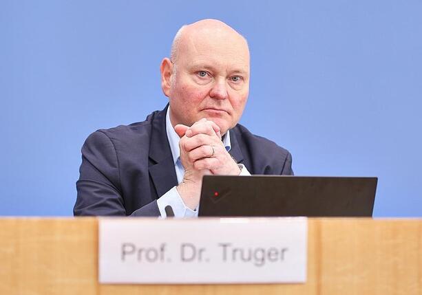 Bild vergrößern: Wirtschaftsweiser Truger will Krisen-Soli