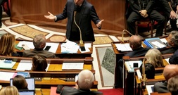 Rentenreform: Frankreichs Nationalversammlung beschließt Aussetzen