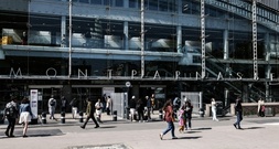 Polizist schießt auf mit Messer bewaffneten Mann am Pariser Bahnhof