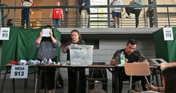 Chile: Linkskandidatin Jara und Ultrarechter Kast dürften in Stichwahl einziehen