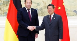 Klingbeil trifft zum Auftakt von China-Besuch Vize-Regierungschef He