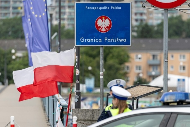 Bild vergrößern: Umfrage: Sympathien in Polen für Deutschland gehen deutlich zurück