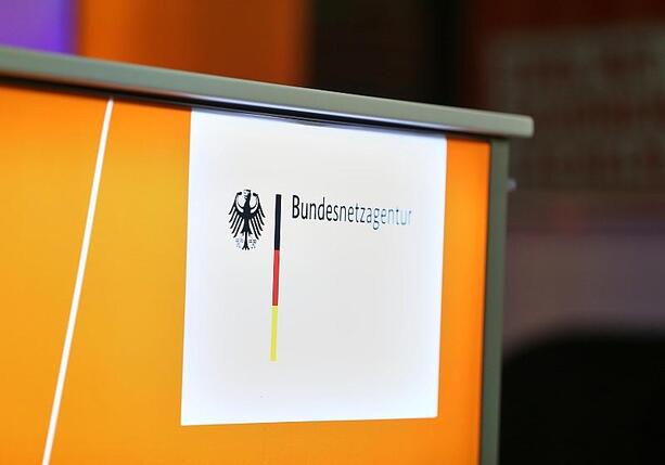 Bild vergrößern: Bundesnetzagentur drängt auf Klarheit über KI-Regeln