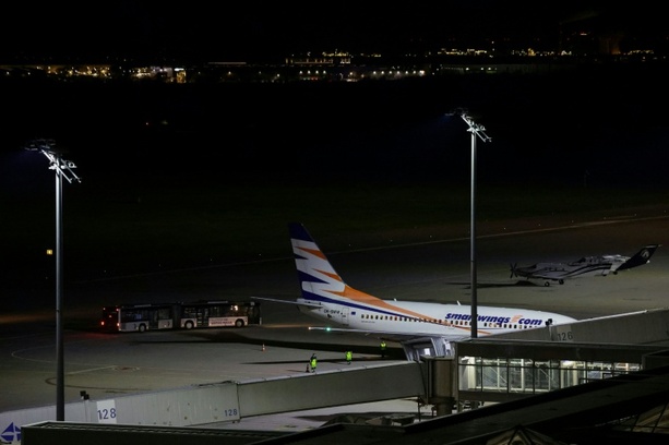 Bild vergrößern: Geld statt Einreise: 62 Afghanen nehmen Angebot der Bundesregierung an