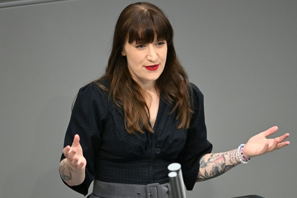 Bild vergrößern: Tag der Kinderrechte: Linke will Kinderrechte im Grundgesetz und mehr Kita-Plätze