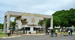 Brasiliens Ex-Präsident Bolsonaro wegen Fluchtgefahr in Haft