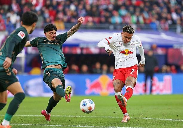 Bild vergrößern: 1. Bundesliga: Leipzig gewinnt gegen Bremen