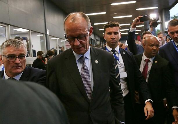 Bild vergrößern: Bericht: Merz plant ersten Besuch in Israel als Bundeskanzler