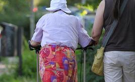 Pflegemindestlohn steigt 2026 und 2027 um je 2,6 Prozent