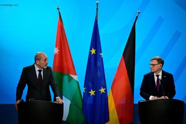 Bild vergrößern: Wadephul fordert bei Hamas-Entwaffnung politischen Druck arabischer Staaten