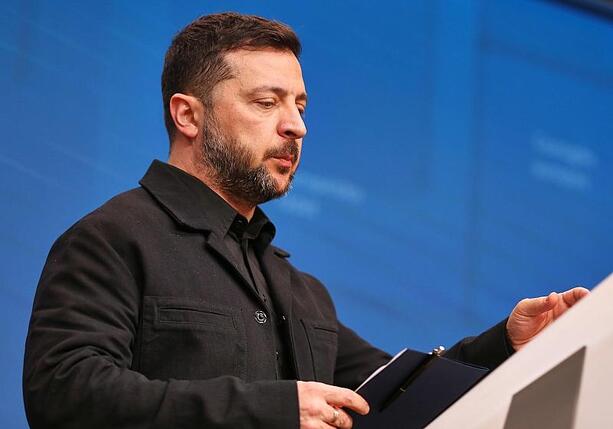 Bild vergrößern: Ukraine-Verhandlungen gehen weiter - Ausgang weiter offen