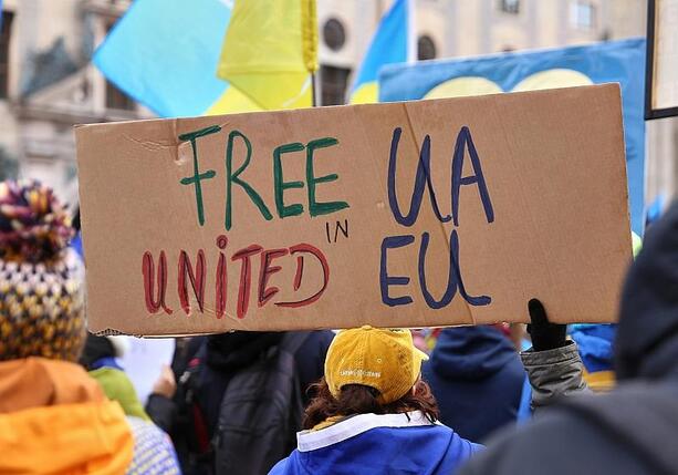 Bild vergrößern: Koalition der Willigen sieht Fortschritte bei Ukraine-Poker