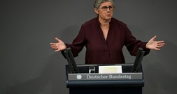 Haßelmann sieht Chaos in schwarz-roter Regierung