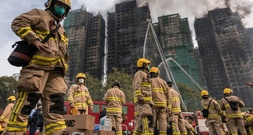 Mindestens 55 Tote bei Großbrand in Hongkong - Mehr als 250 Menschen vermisst
