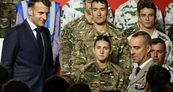 Macron will französische Armee durch junge Freiwillige aufstocken