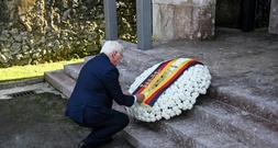 Historischer Besuch: Steinmeier gedenkt in Guernica der Opfer von NS-Luftangriff