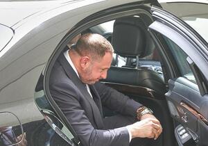 Selenskyj-Berater tritt nach Korruptionsrazzia zurück