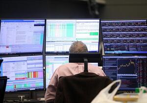 Dax arbeitet sich nach Inflationsdaten ins Plus