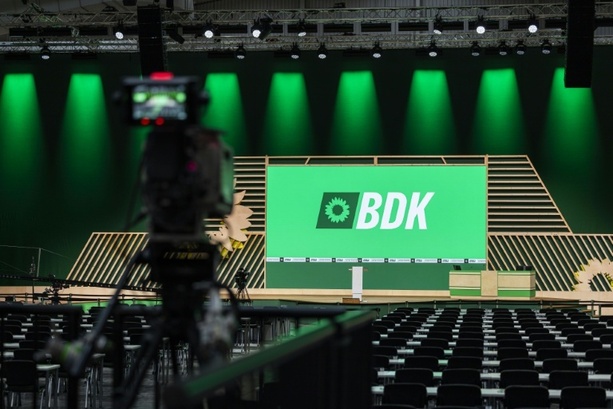 Bild vergrößern: Grüne-Jugend-Chefin Held: Klimakrise ist Klassenfrage