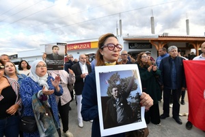 Aktivistin bei Protesten gegen Freiheitbeschränkungen in Tunesien festgenommen