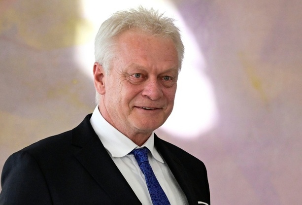 Bild vergrößern: Agrarminister Rainer will Katastrophenübungen auch für Bauernhöfe