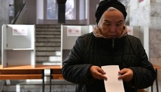 Vorgezogene Parlamentswahl in Kirgistan - Präsident Schaparow will Macht festigen