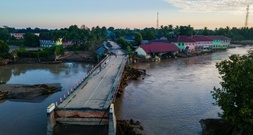 Mindestens 1000 Tote bei Überschwemmungen und Erdrutschen in Asien